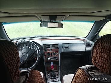 hinda civic: Mercedes-Benz C-Class: 1994 г., 1.8 л, Механика, Бензин, Седан — 6