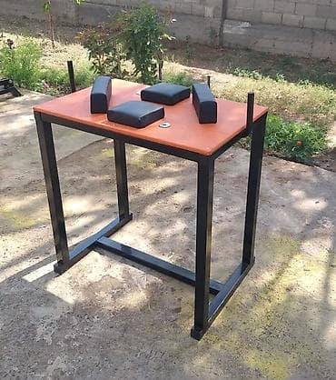 парикмахерский стол: Арм стол. регулируемые подушки. 
армреслинг 
армспорт — 1