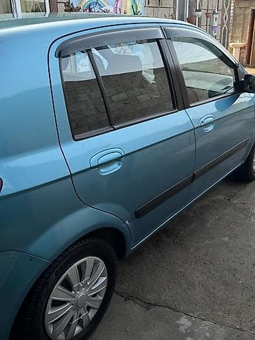 kia tucson: Hyundai Getz: 2002 г., Механика, Бензин, Хэтчбэк — 2