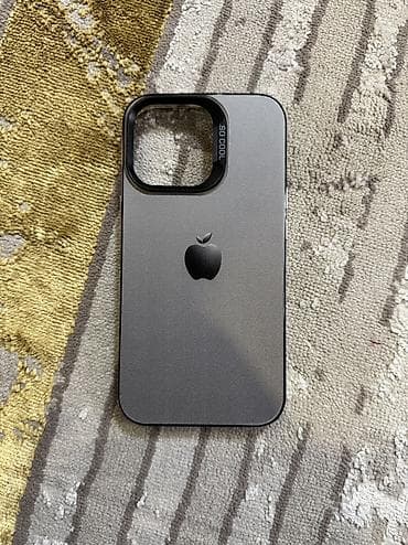 Минималистичный чехол для iPhone 13 Pro с защитным кольцом камеры -