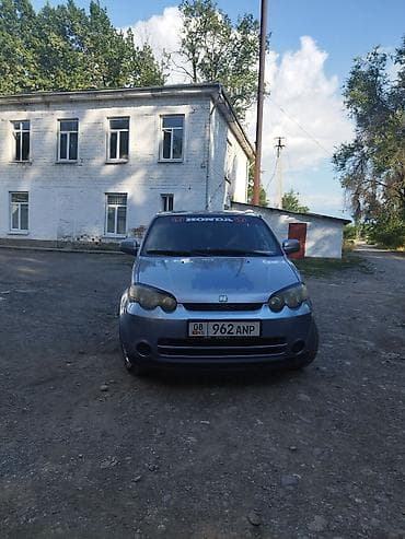 Унаа: Honda HR-V: 2002 г., 1.5 л, Кол менен иштөөчү, Бензин, Кроссовер — 3
