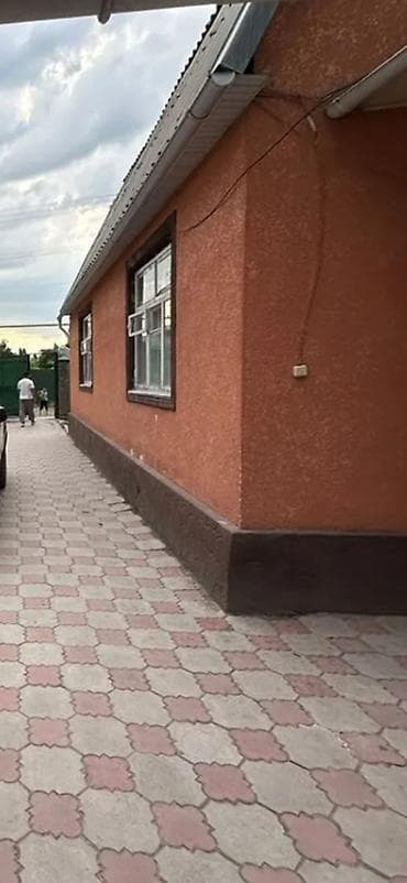 сниму дом в токмаке: 68 м², 4 комнаты, Без подселения — 1