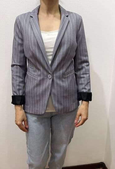 пиджаки женские бишкек: Пиджак женский, от Primark, размер 36 — 4