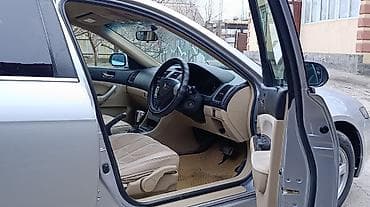 решетка акорд: Honda Accord: 2002 г., 2.4 л, Автомат, Бензин, Седан — 6