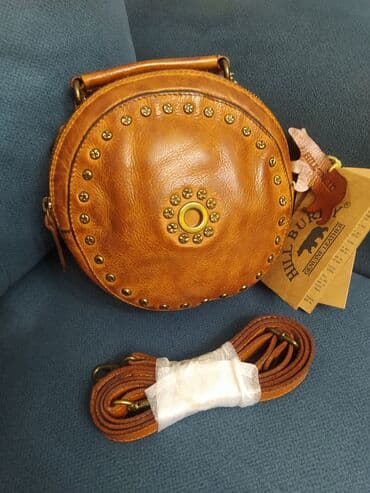 сумка ручной работы из натуральной кожи: Продаю классную мимишку, прекрасная сумочка кросбоди круглая диаметром — 13