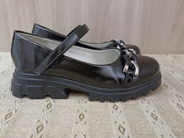 обувь на годик: Продаю туфельки на девочку размер 33, по длине внутренней стельки — 2