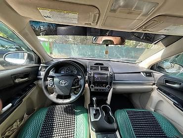 м 20: Toyota Camry: 2012 г., 2.5 л, Автомат, Бензин, Седан — 7