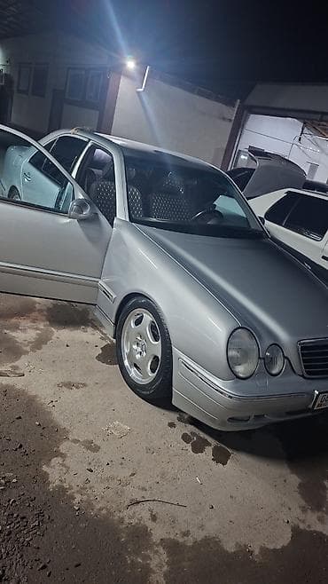 Mercedes-Benz E-Class: 2000 г., 2.8 л, Автомат, Бензин, Седан