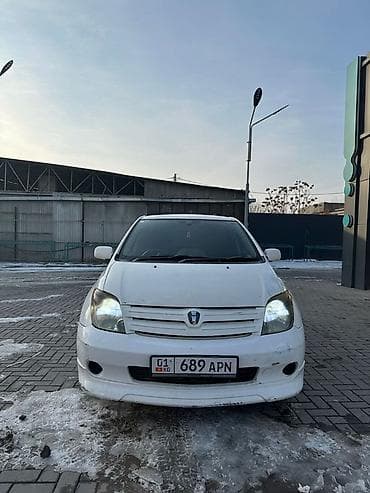машины дешёвые: Toyota Ist: 2003 г., 1.3 л, Автомат, Бензин, Хэтчбэк — 4