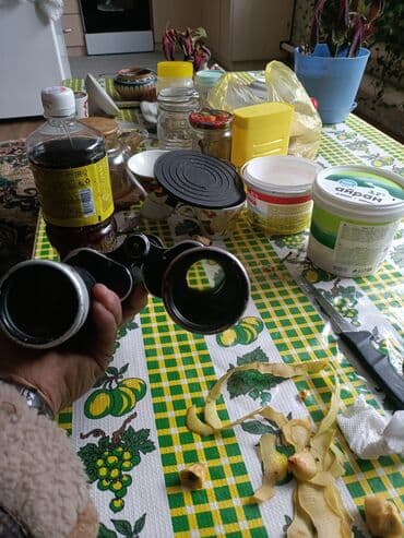 срочно продаю в связи с переездом: Бинокль классического типа (Porro-призма), черный, металлический — 2