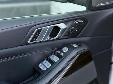 bmw x7 2023: BMW X7: 2023 г., Внедорожник — 8