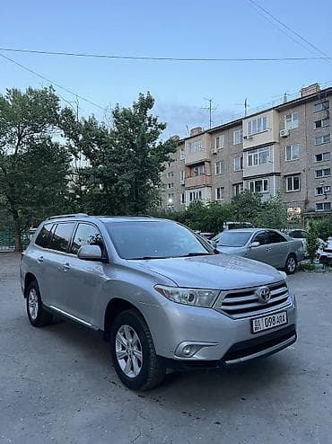 mazda 3: Toyota Highlander: 2011 г., 3.5 л, Автомат, Бензин, Внедорожник — 2