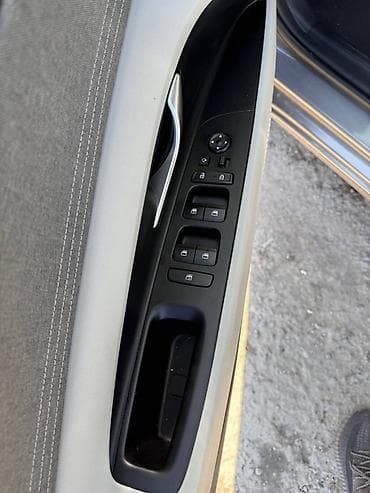 шагыл сокулук: Hyundai Elantra: 2022 г., 1.6 л, Автомат, Гибрид, Седан — 9