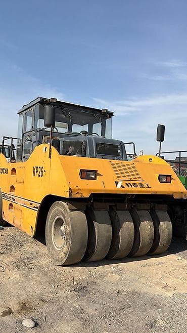 продажа дорожных катков: Сдается в аренду : Каток пневмоколёсный XCMG KP26 - Тип: дорожный — 1