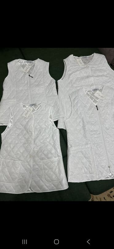 НОВЫЙ жилетка КАЧЕСТВО ОТЛИЧНОЕ ОСТАТОК РАЗМЕР 42-44 54-58 цена