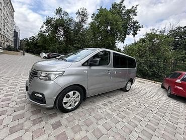 Продажа авто: Hyundai Starex: 2018 г., 2.4 л, Автомат, Дизель, Минивэн — 2