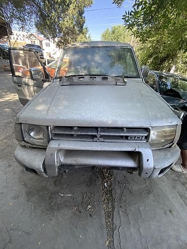 byd e9: Mitsubishi Pajero: 2003 г., 3.5 л, Автомат, Бензин, Внедорожник — 3