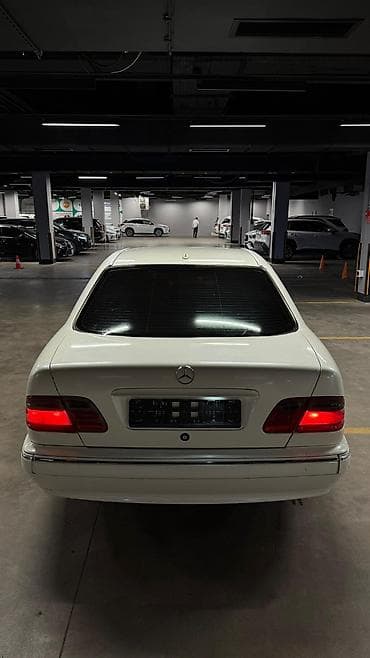 привод 124: Mercedes-Benz E-Class: 2000 г., 3.2 л, Автомат, Бензин, Седан — 5