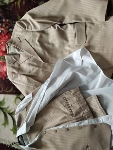 прокат мужских костюмов [возьми на прокат] бишкек фото: Костюм тройка! 46 размер. Турция в идеале! Новый ! одет один раз! цвет — 5