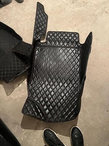 1 nz: 3D Экокожа Полики Для салона Toyota, цвет - Черный, Б/у — 2