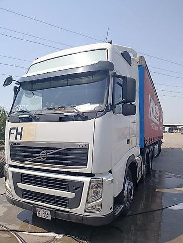 волво hh: Тягач, Volvo, Тентованный — 1
