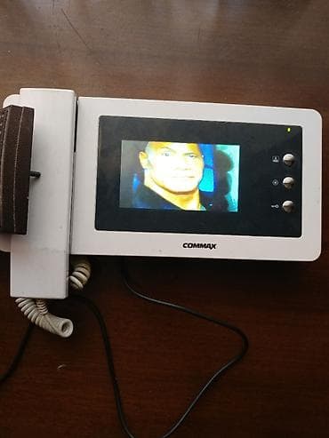 dualshock 2: Продаю видео домофон Commax с 2 вызывными панелями 
Цена 1000с — 2