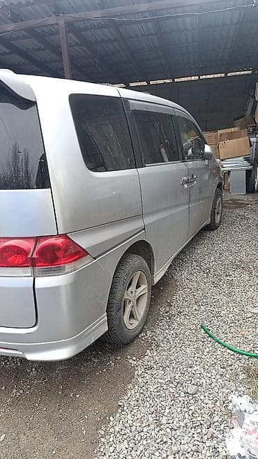 Honda Stepwgn: 2005 г., Автомат, Минивэн
