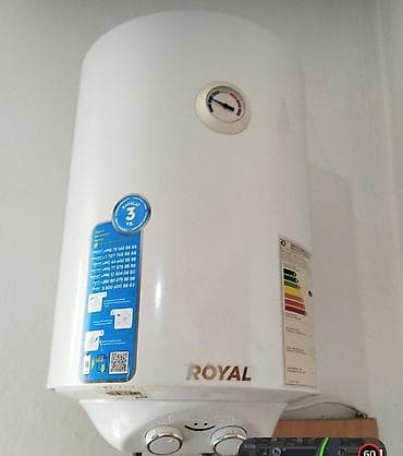 Уход за одеждой: Накопительный водонагреватель Объем бака: 30 л, Royal Clima, Электрический, Регулятор температуры, Стеклоэмаль, Б/у — 1