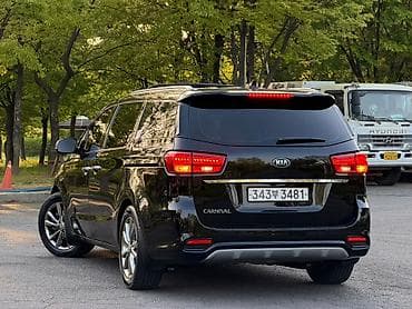 Kia Carnival: 2019 г., 2.2 л, Автомат, Дизель, Минивэн — 4