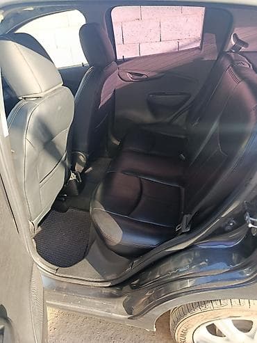 кабина волво: Chevrolet Spark: 2017 г., 0.1 л, Автомат, Бензин, Хэтчбэк — 4