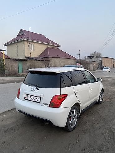Продажа авто: Toyota Ist: 2004 г., 1.5 л, Автомат, Бензин, Хэтчбэк — 4