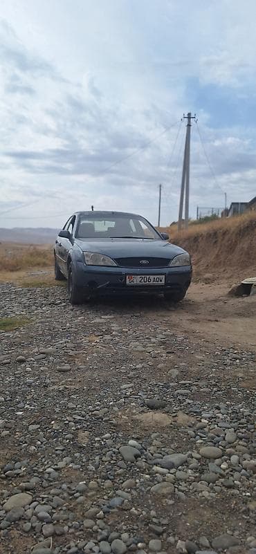 w210 430: Ford Mondeo: 2002 г., 1.8 л, Механика, Бензин, Седан — 1