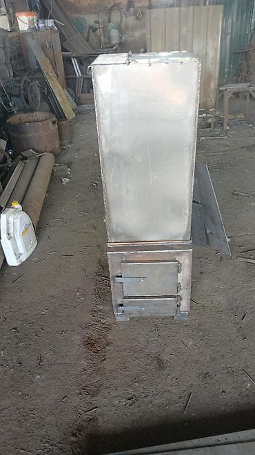 газовые настенные котлы: Твердотопливная печь-водогрей (буржуйка с баком) Описание: - — 6