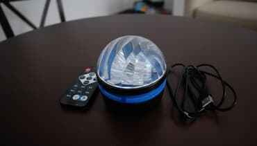 проектор детский: Проектор ночного неба/диско-шар с пультом ДУ - Компактный — 1