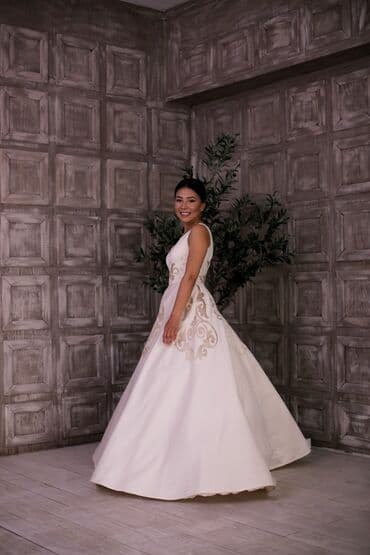 свадебные платья бишкек дордой: Оптом‼️Оптом‼️Оптом‼️ Продаются новые костюмы и платья ручной работы! — 13