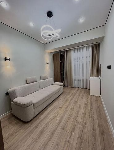 Кыймылсыз мүлк: 2 бөлмө, 44 м², Мадина 4 кабат, Дизайнердик оңдоо — 1
