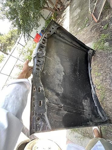 разбор исузу: Срочно 🚨 срочно 🚨 Мерс 124 запчасть Капот Багаж Перед дверь Задний — 2