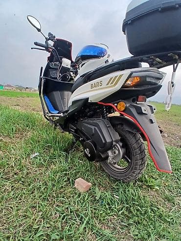 мопет скутер: Скутер BARS (50–150 см³, вариатор) Компактный городской скутер с — 3