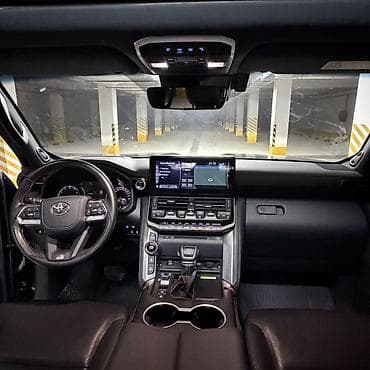 fj cruizer: Toyota Land Cruiser: 2025 г., 3.5 л, Автомат, Бензин, Внедорожник — 9