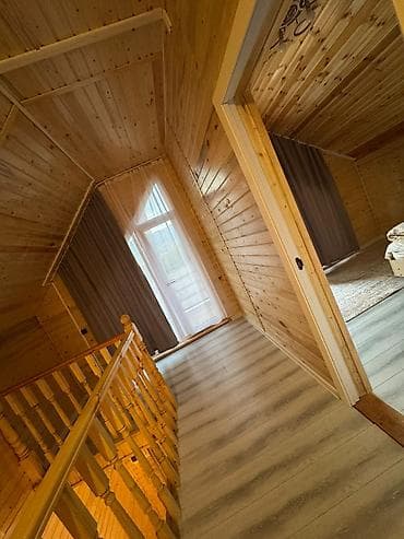 Үйлөр: 🏡 Сдается уютный барнхаус для отдыха! ✨ В доме есть всё необходимое — 8