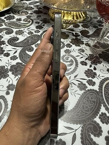 разбитый iphone: IPhone 13 Pro, 512 ГБ, Графит, 72 % — 6