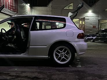 общивка фит: Honda Civic: 1993 г., 2 л, Автомат, Бензин, Хэтчбэк — 6