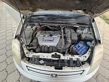 Honda Stream: 2003 г., 1.7 л, Автомат, Бензин, Вэн/Минивэн — 6