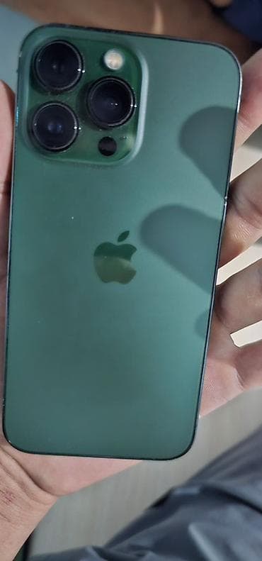 монитор тв: IPhone 13 Pro, Б/у, 256 ГБ, Alpine Green, 70 % — 4