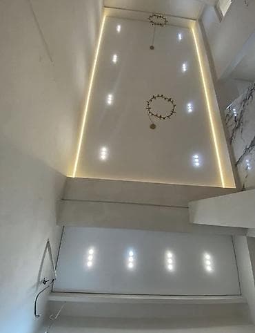 Услуги по строительству и ремонту: Натяжные потолки с интегрированными световыми линиями - — 8