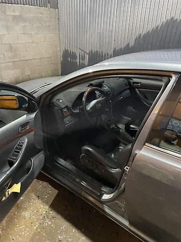 Транспорт: Toyota Avensis: 2004 г., 2 л, Автомат, Бензин, Седан — 5