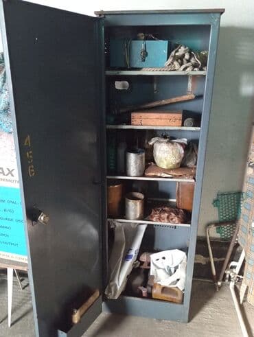 Декор и интерьер: ТОКМОК. Слесарный шкаф — 2