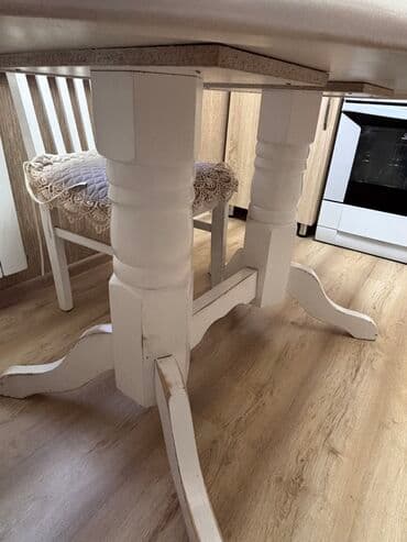 цена кухонного стола: Кухонный стол, Б/у, Овальная, Нераскладной — 1