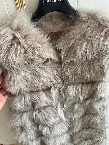 Кофты, свитеры: Безрукавка меховая Натуральный мех В Отличном состоянии Брала за 350$ — 1
