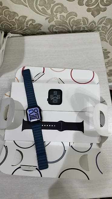 Смарт-часы: Apple Watch SE 2 2023 - Размер корпуса: 44 мм - Материал: алюминий - — 1